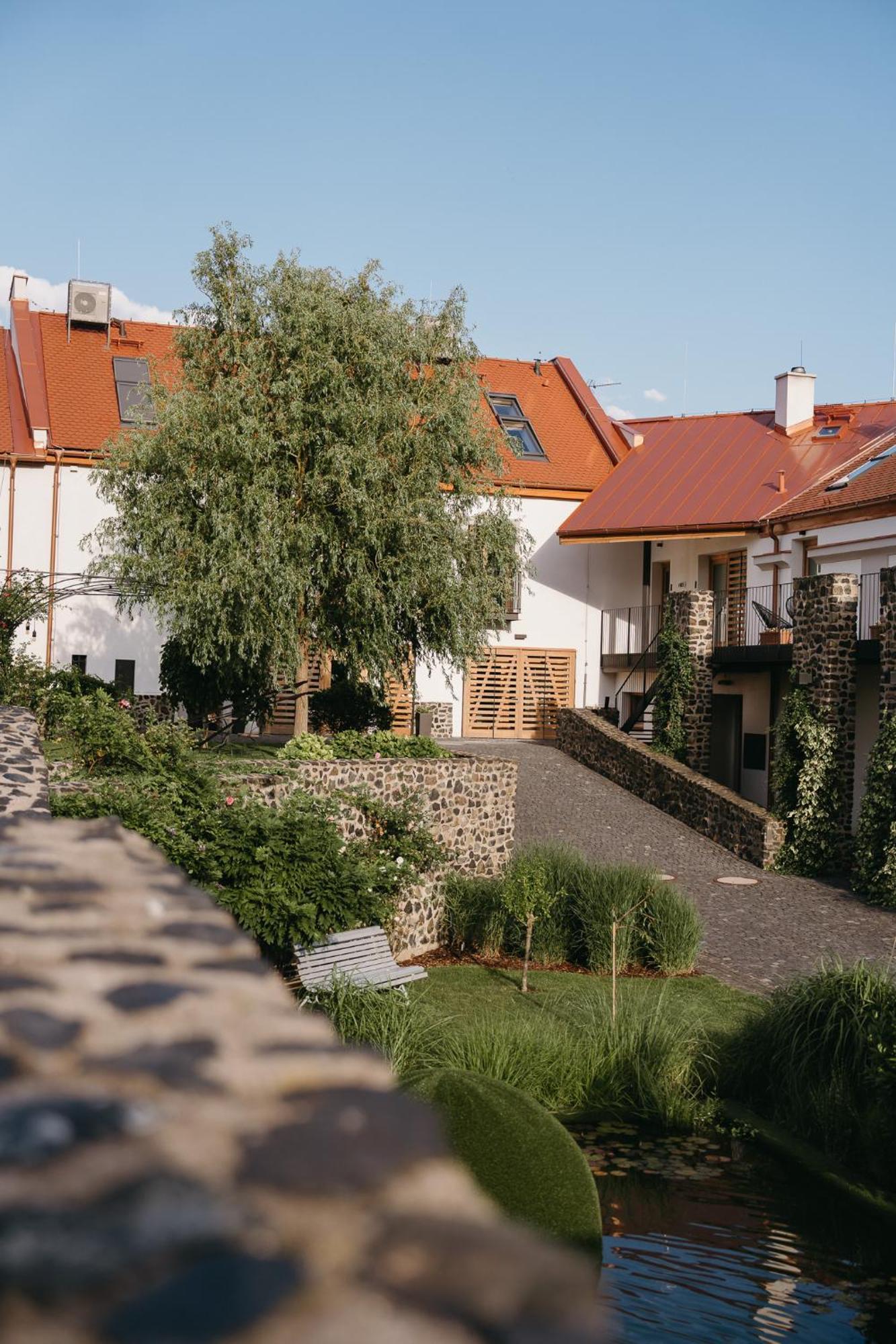 Oblik Resort Louny Eksteriør bilde
