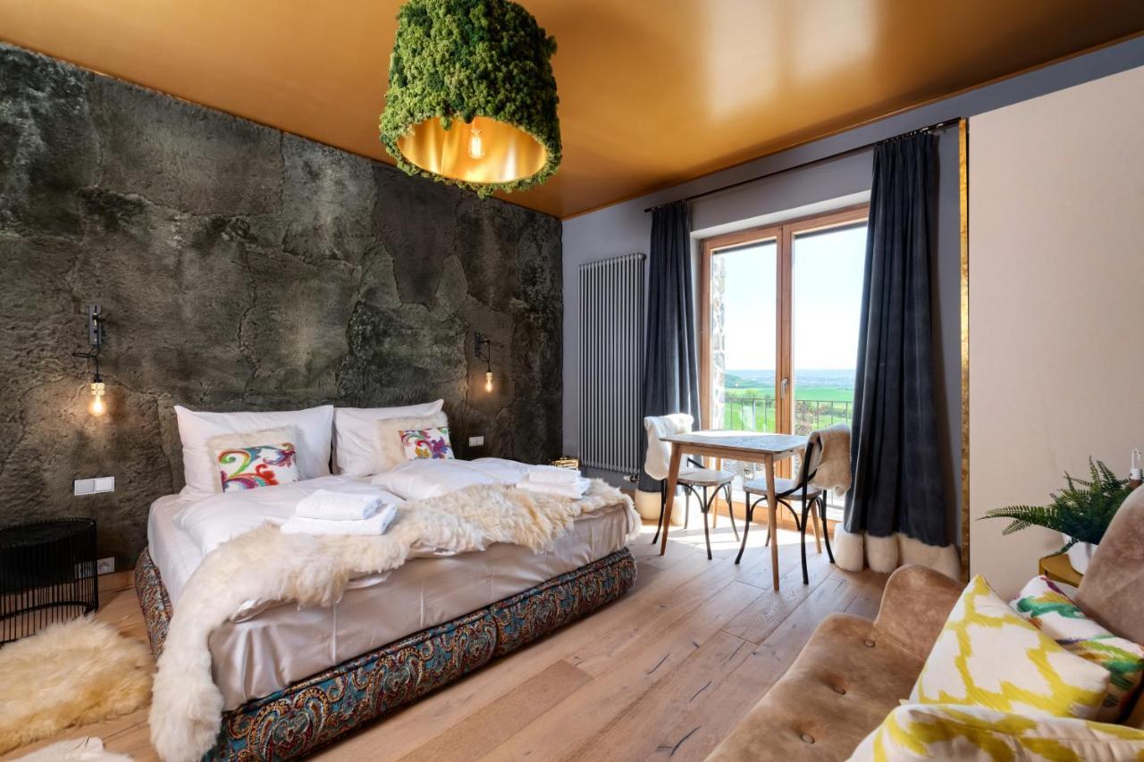 Oblik Resort Louny Eksteriør bilde