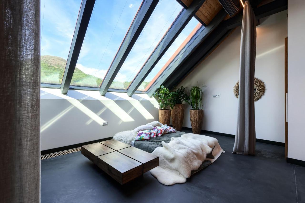 Oblik Resort Louny Eksteriør bilde